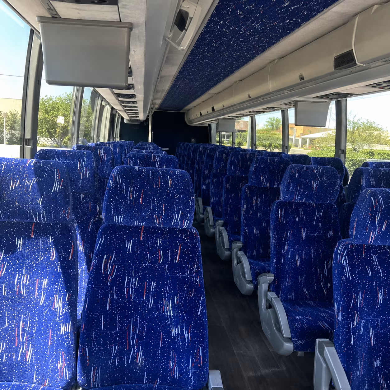 long distance charter buses from pharr to san antonio austin