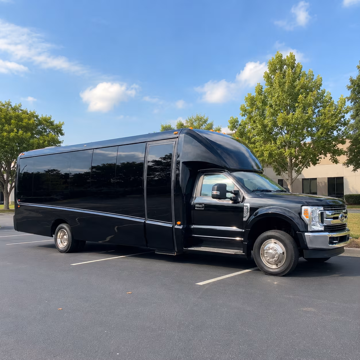 long distance charter buses from pharr to san antonio spurs and missions games