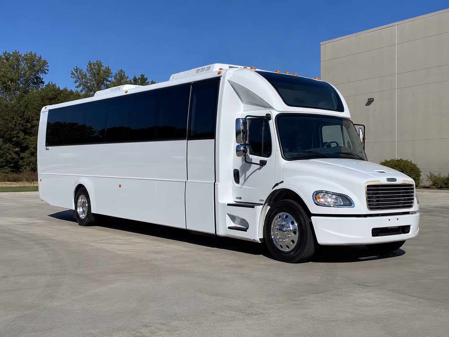 pharr 28 passenger party bus