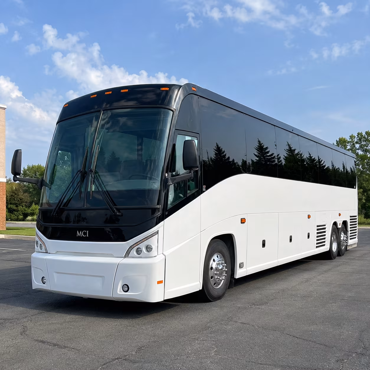 shuttle buses for pharr warehouse and distribution groups